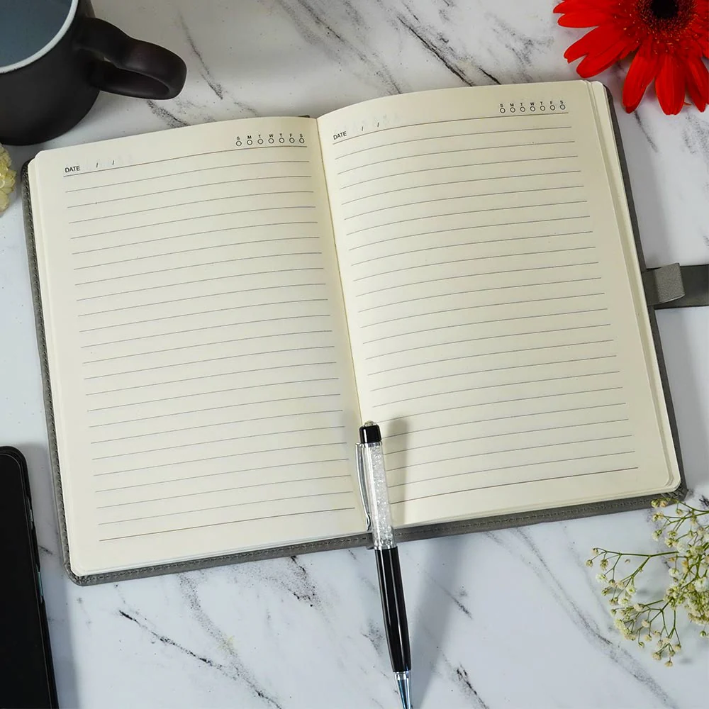 Exclusive Diary With Flip Strap Closure - Gray - Image 5