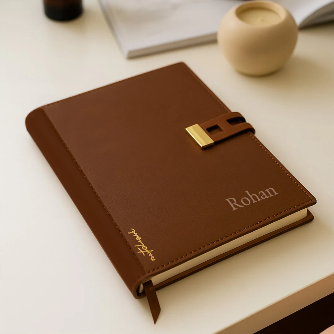 personalized-brown-lock-diary